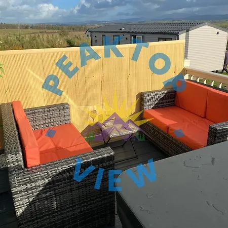 Peaktop View With Hot Tub Near Cockermouth Vakantiepark Winscales